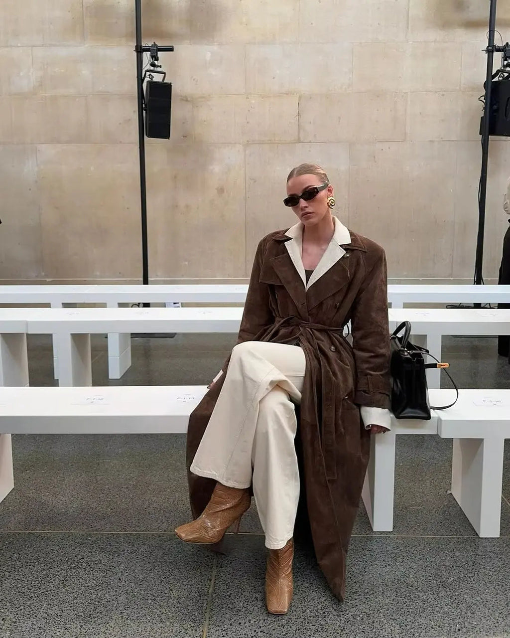 Classic Long Trench Coat with Waist Belt and Double-Breasted Design