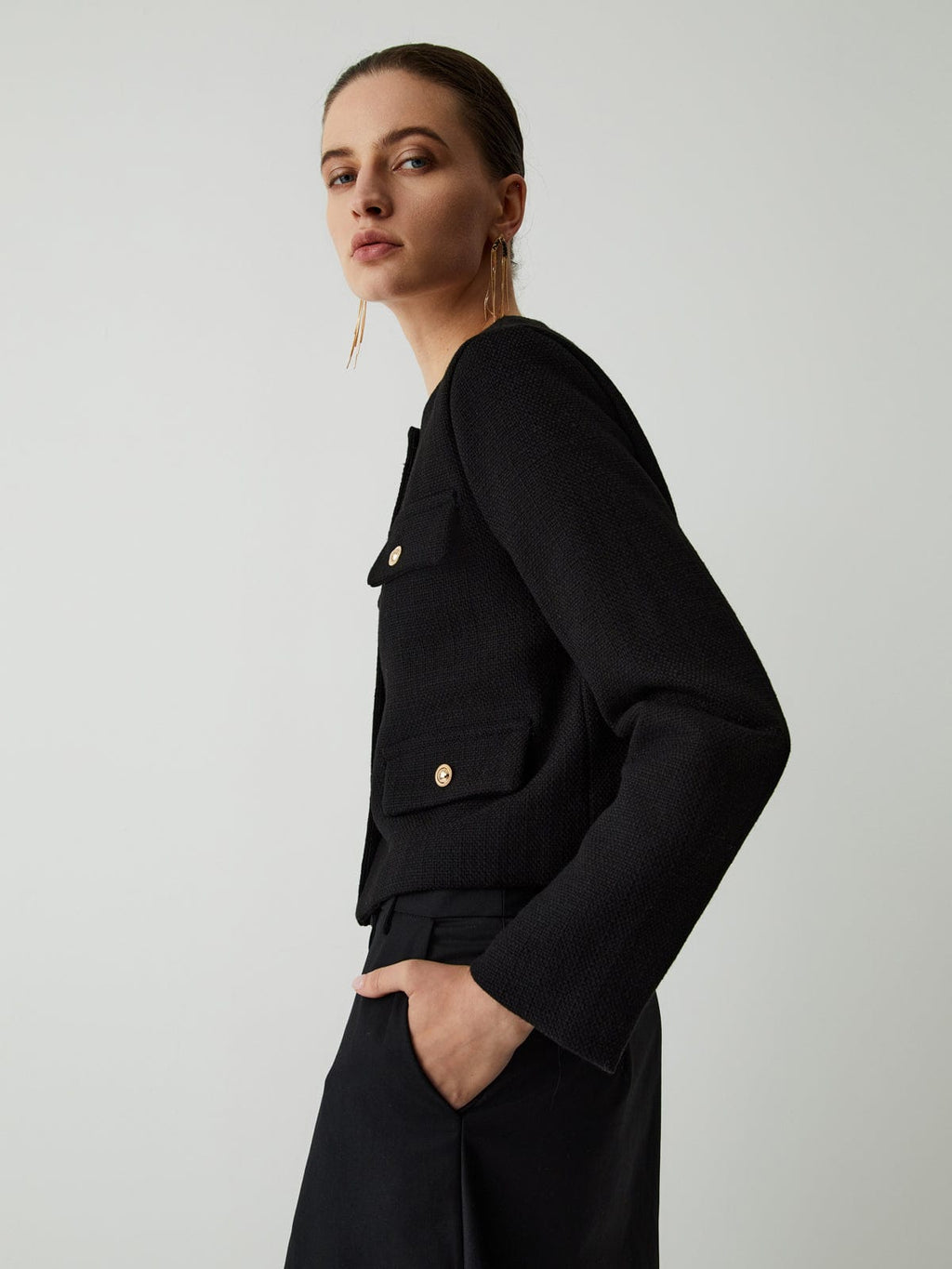 Chic Gold-Button Cropped Jacket with Pocket Detail