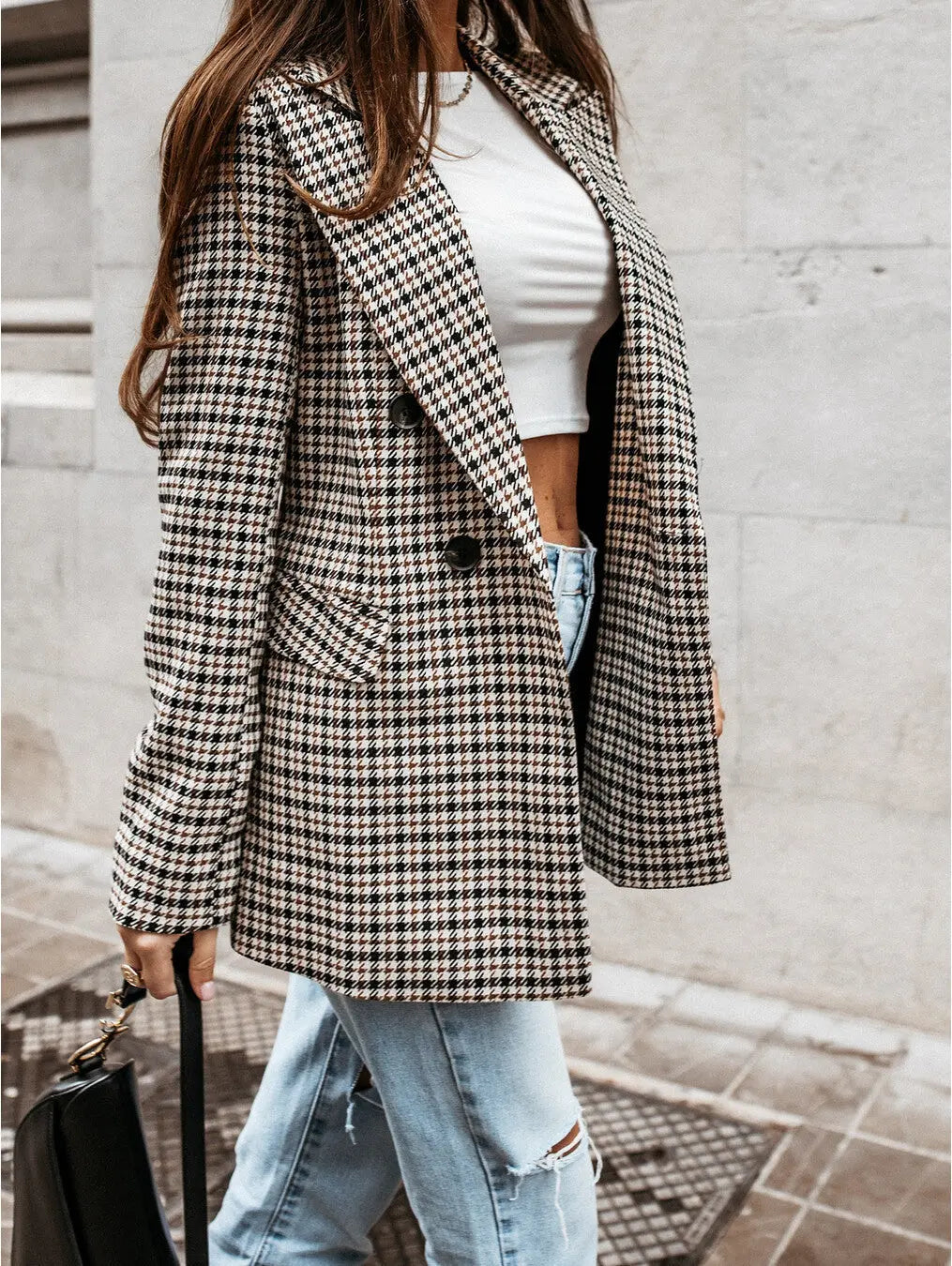 Double-Breasted Check Blazer with Tailored Fit and Classic Lapel