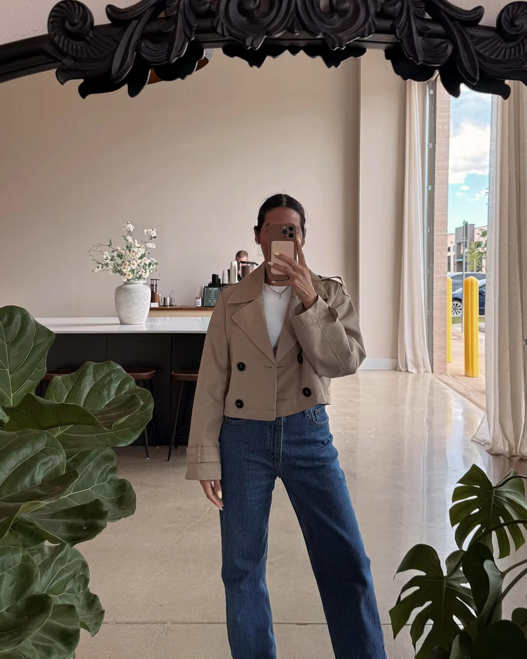 Cropped Double-Breasted Trench Coat with Contrast Buttons